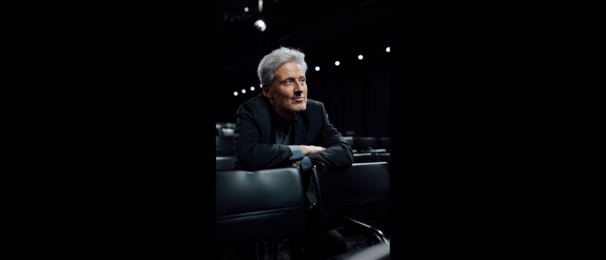 Florian Scheuba 1500x644 © Marija Kanizaj